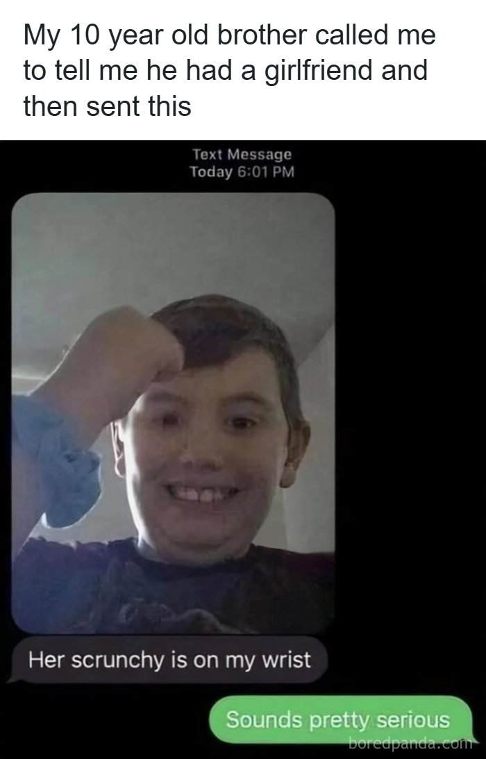 Text message exchange featuring a boy proudly showing a scrunchy on his wrist from his girlfriend