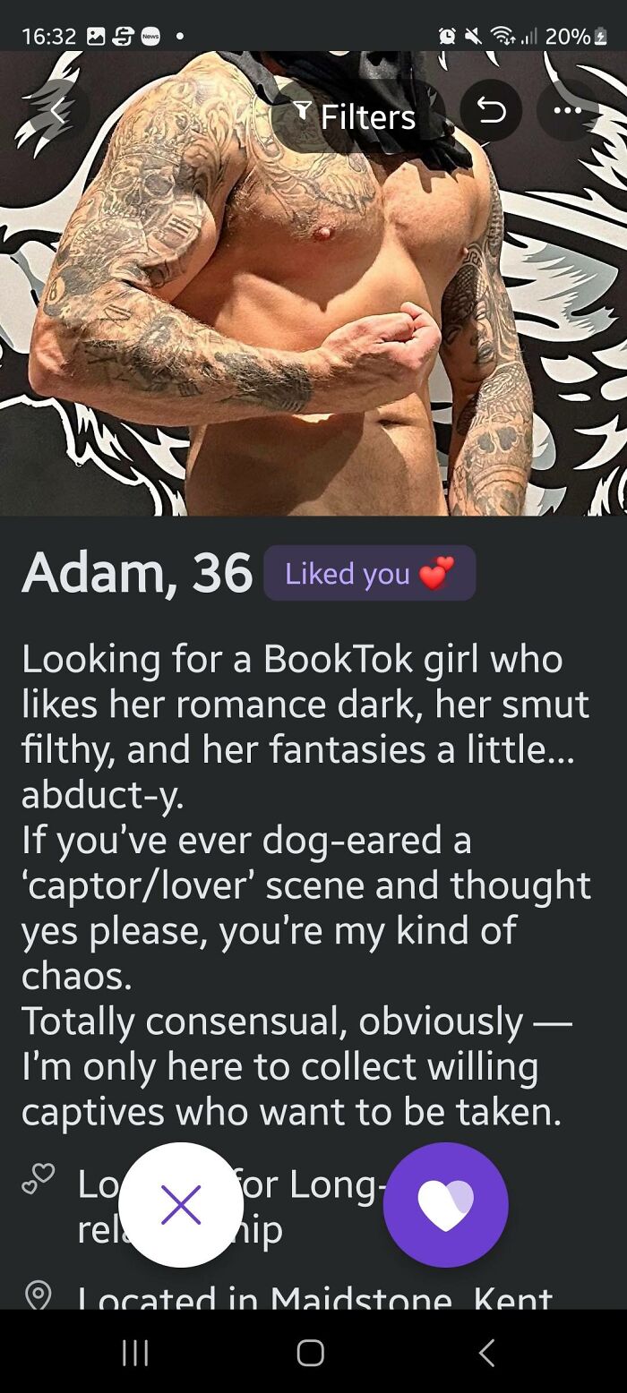 Tattooed man profile seeking BookTok girl with dark romance fantasies