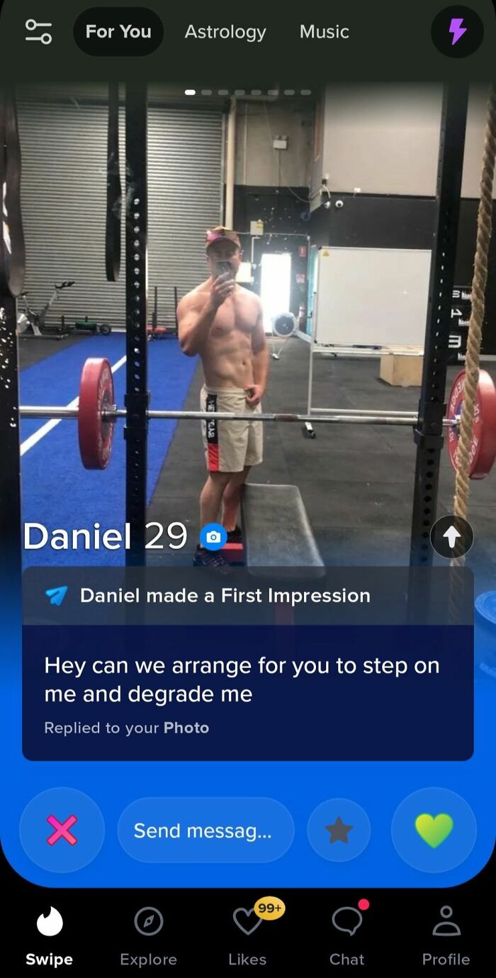 Dating profile of man asking to be stepped on and degraded