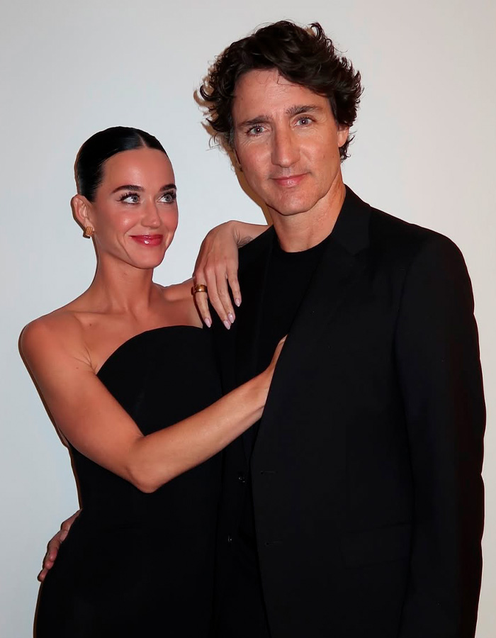 Katy Perry’s Snarky Comment On Ex Josh Groban’s Engagement Starts Frenzy: “The Queen Of Being Relatable” Katy Perry’s Snarky Comment On Ex Josh Groban’s Engagement Starts Frenzy: “The Queen Of Being Relatable”