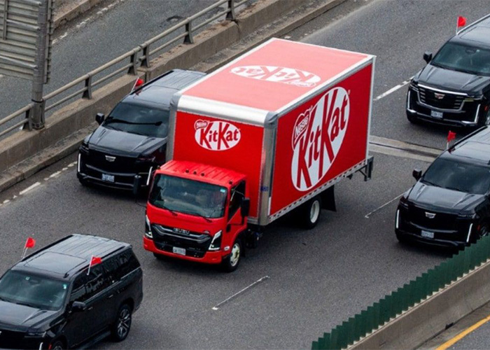 KitKat Issues Hilarious Response As Truck Carrying 11K Pounds Of Chocolate Crashes 2 Months After Famous Heist KitKat Issues Hilarious Response As Truck Carrying 11K Pounds Of Chocolate Crashes 2 Months After Famous Heist