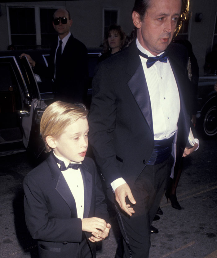 Macaulay Culkin Says John Candy Saw His Dad's Red Flags Before Anyone Else, Keeping Him Safe Macaulay Culkin Says John Candy Saw His Dad's Red Flags Before Anyone Else, Keeping Him Safe