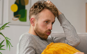 Guy Notices Random Hairs All Over His Home, Is Left Completely Baffled After Finding Out How They Got There