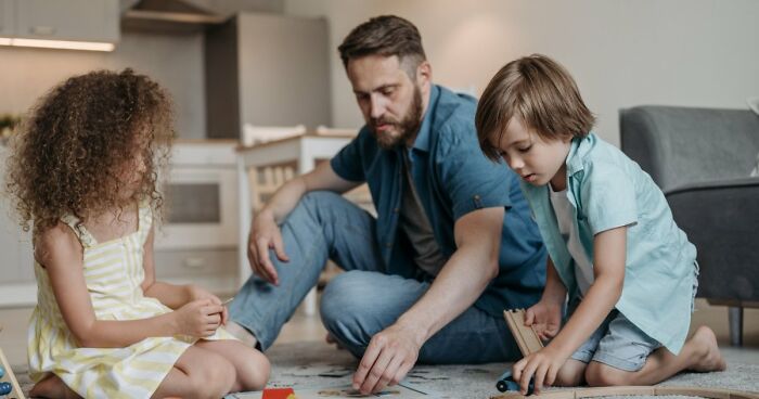 Guy Has Never Seen Anyone With Kids Happy, Asks Men To Share Their Experience