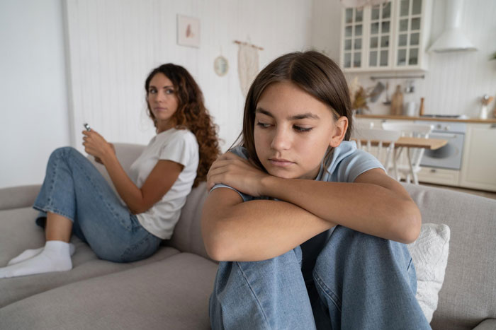 Teen Tired Of Being Second Choice Tells Mom To Skip Her Graduation And Go To Stepdaughter&rsquo;s