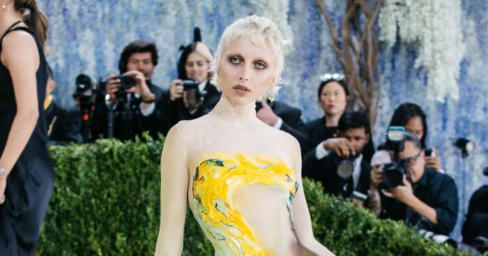 36 Most Jaw-Dropping Outfits From The 2026 MET Gala, Including Nicole Kidman