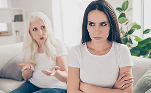 Mom Disgusted With Daughter For Taking Kid To Ex’s Bigoted Fam, Rats Her Out To Ex ASAP