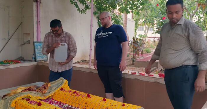 Norwegian Man Who Speaks English With Indian Accent Has Become The Internet’s Favorite Mystery