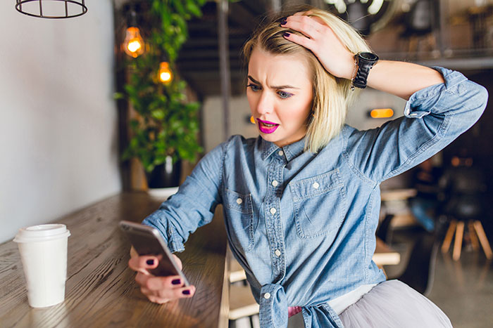 Creepy Dude Refuses To Stop Stalking His Online Date, Gets Fired After She Calls The Cops On Him