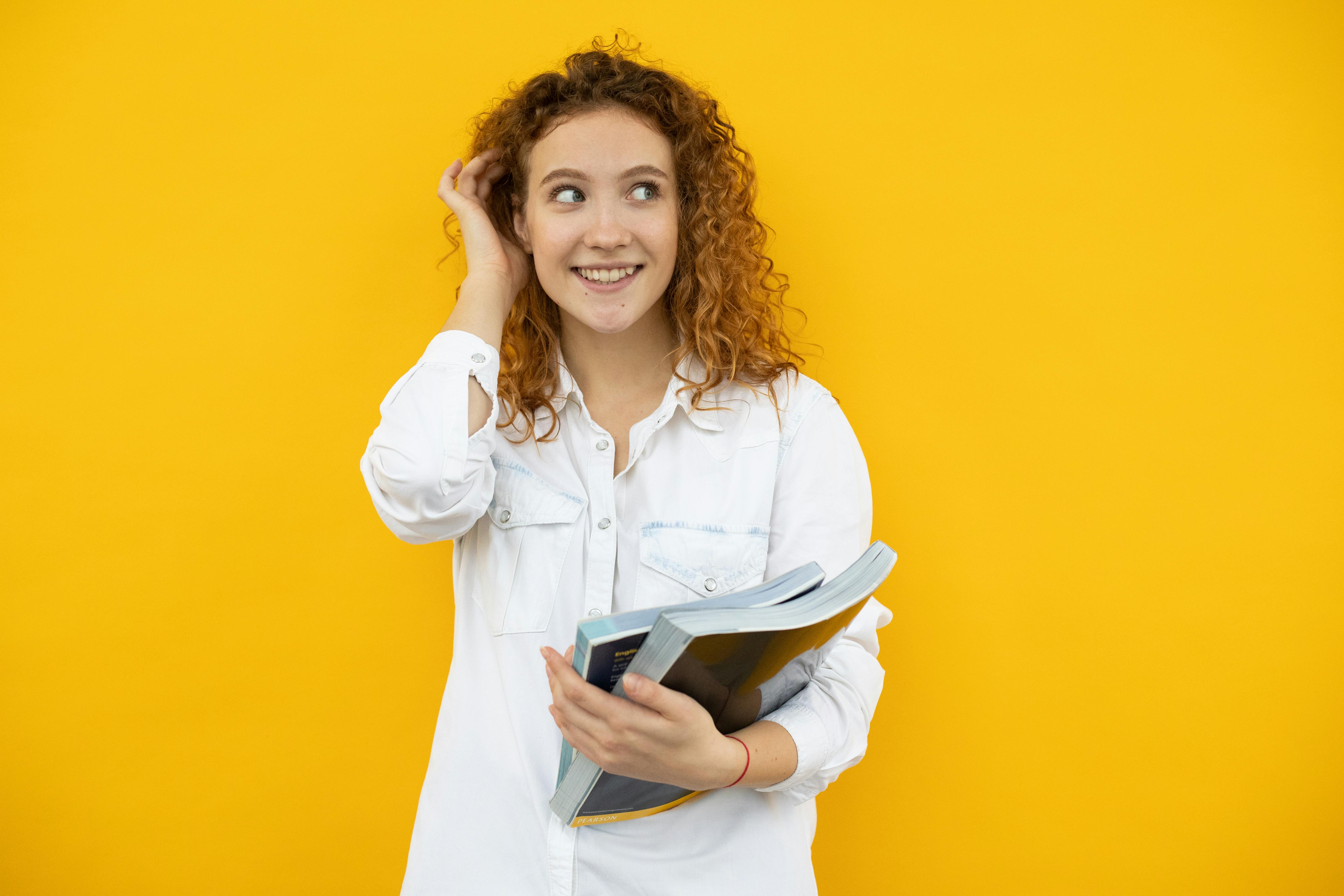 “Is It Neptune Or Poseidon?”: 27 General Knowledge Questions With Only Two Answer Options