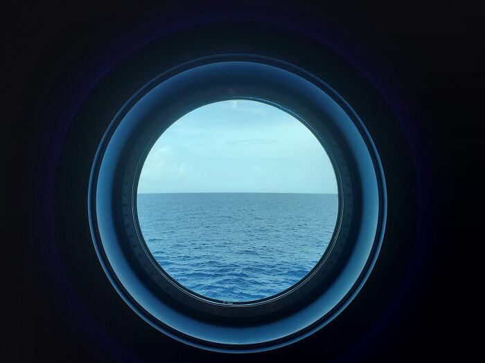 Eli5: Why Do Ships Have Circular Windows Instead Of Square Ones? 