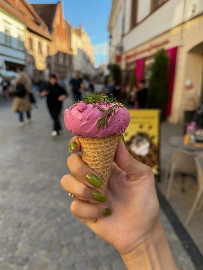 Iconic Pink Soup Inspires Capital Of Lithuania To Start A Tradition Of Coloring The City In Pink Iconic Pink Soup Inspires Capital Of Lithuania To Start A Tradition Of Coloring The City In Pink