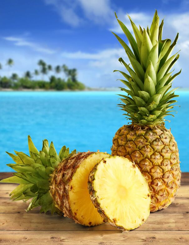 ripe-pineapple.jpg