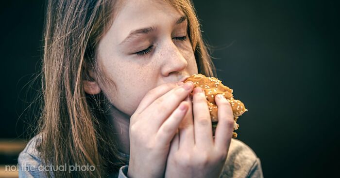 Woman Secretly Buys Niece Food After Brother’s Sexist And Fatphobic Comment, He Loses It