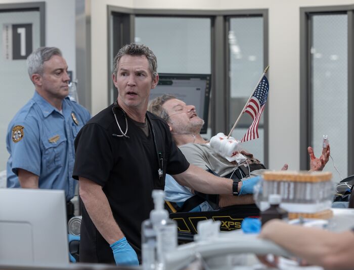 Emergency scene with Noah Wyle treating patient in The Pitt hospital Emergency scene with Noah Wyle treating patient in The Pitt hospital