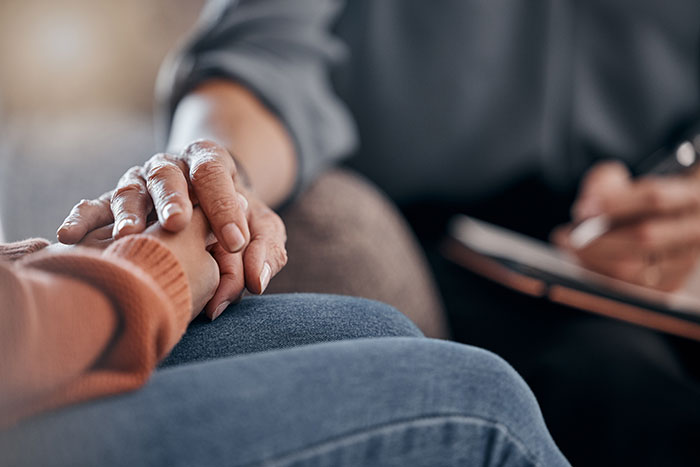 Widowed Parents Find Love During Support Group, Daughter Throws A Fit As Stepsis Won’t Accept Them Widowed Parents Find Love During Support Group, Daughter Throws A Fit As Stepsis Won’t Accept Them