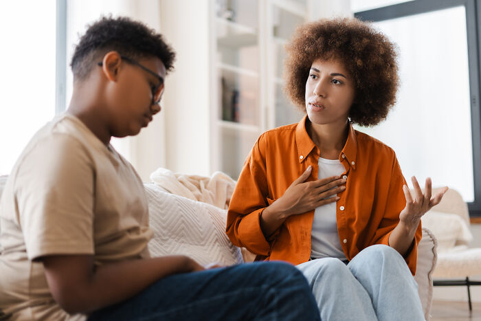 "Hidden Folder Had Pics Of Him & This Lady": 61 Wild Ways People Found Out Their Partner Was Cheating