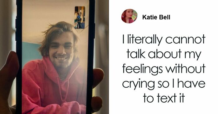 “Textlationships”: Are We Replacing Real Intimacy With Constant Messaging?