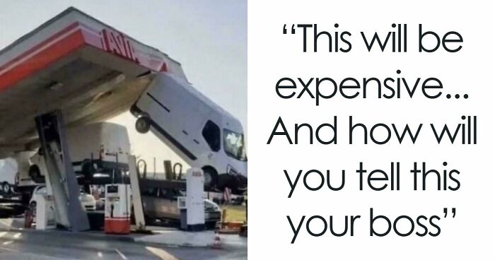 55 Accidents And Fails That Left Bystanders Muttering: “That Looked Expensive” (New Pics)
