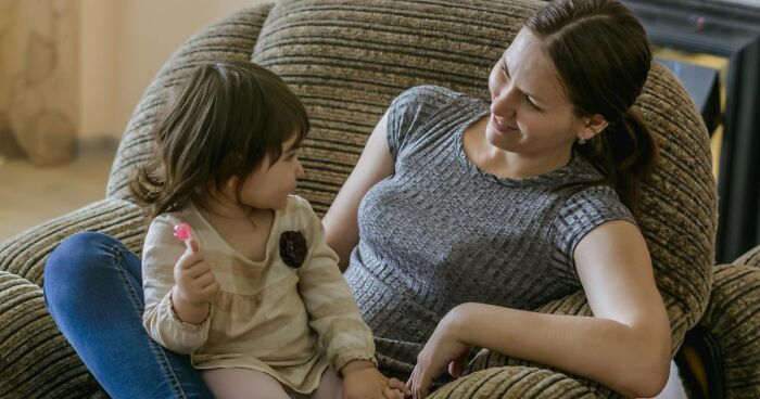“They Have Red Eyes And No Face Or Body”: 69 Times Kids Freaked Out Their Parents By Saying Unsettling Things