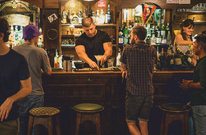 73 Brits Share "Unwritten" Rules In Their Country That Foreigners Might Not Know About