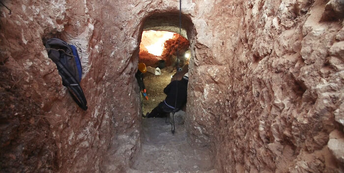 Misterioso túnel de Jerusalém fascina arqueólogos, eles dizem que é diferente de tudo que já viram