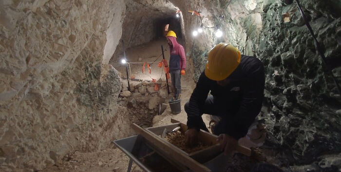 Misterioso túnel de Jerusalém fascina arqueólogos, eles dizem que é diferente de tudo que já viram