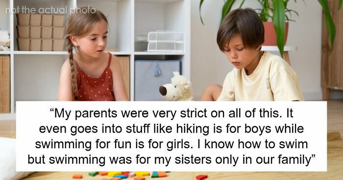 Lonely 16YO Wants A Brother As He Has 5 Sisters, Parents Who Enforced Gender Roles Shame Him For It