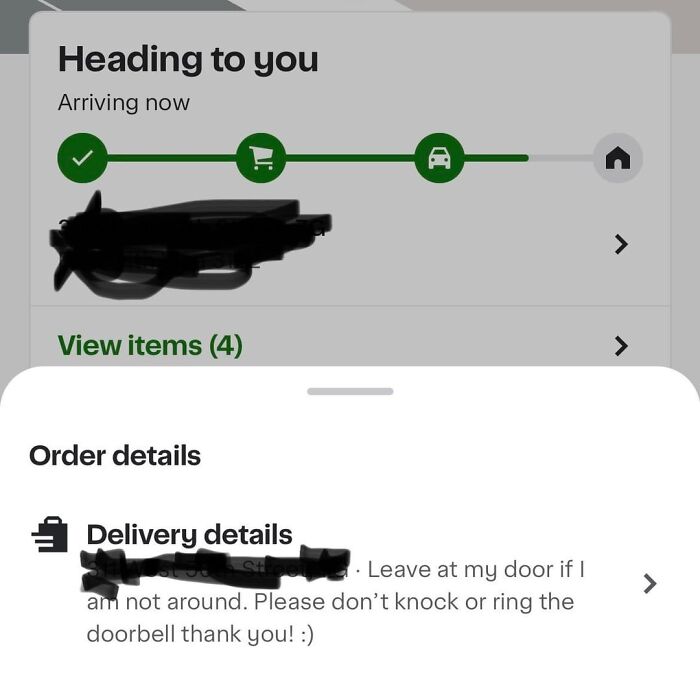 A delivery app screenshot, showing order tracking for items. Not related to smart scale cheating stories.
