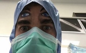 46 Times Doctors’ Awesome Sense Of Humor Made Everything Less Scary (New Pics)