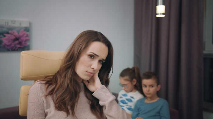 Cheater Refuses To Take Accountability For Affair, Torn Between Husband And Ex She Cheated With