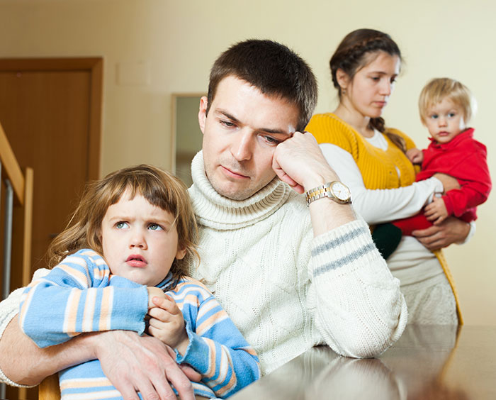 14YO Loathes Mom As Dad Fills Her Up With Hatred, Exhausted Mom Finally Gives Up Her Custody 14YO Loathes Mom As Dad Fills Her Up With Hatred, Exhausted Mom Finally Gives Up Her Custody
