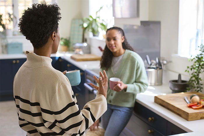 Mom Thinks Friend’s Kids Are Her Husband’s, Starts Taking Action And Learns More Than Expected Mom Thinks Friend’s Kids Are Her Husband’s, Starts Taking Action And Learns More Than Expected
