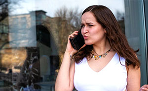 Woman Starts Dating Friend’s Ex-Husband, Gets A Call When She Finds Out And It Makes Her Cry