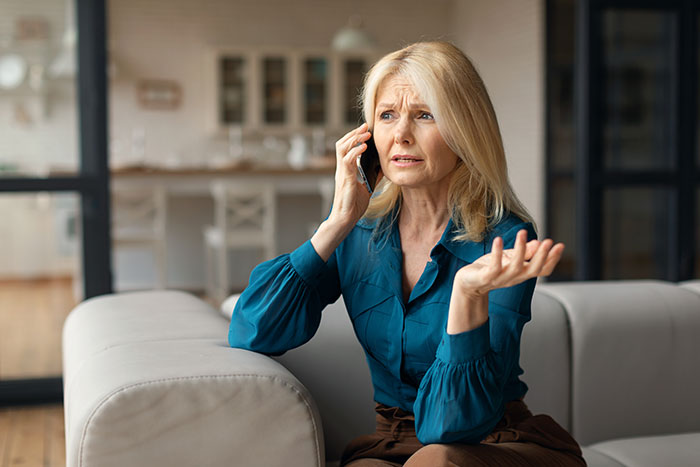 Woman Says 16YO Can Call Stepmom 'Mom' Even If She's Not OK With It, Ex-MIL Goes Ballistic On Her Woman Says 16YO Can Call Stepmom 'Mom' Even If She's Not OK With It, Ex-MIL Goes Ballistic On Her