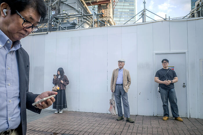 I Spent 10 Days In Japan Capturing Cinematic Street Moments (30 New Photos)