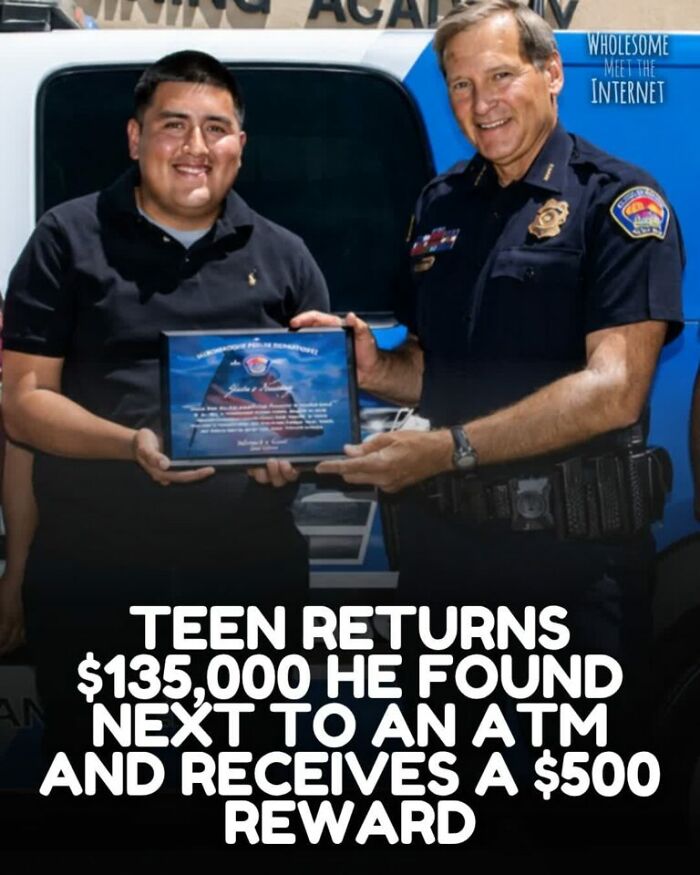 Teen rewarded for returning 135,000 dollars found next to ATM