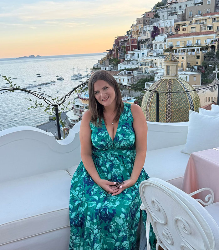 After US Tourists Are 'Tricked' Into Paying 44 Euros For Two Ice Creams In Rome, Expert Gives Travel Warning After US Tourists Are 'Tricked' Into Paying 44 Euros For Two Ice Creams In Rome, Expert Gives Travel Warning