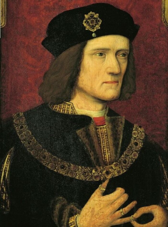 A detailed portrait of King Richard III, a historical figure central to many unsolved mysteries, dressed in regal attire.
