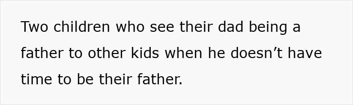 Dad Breaks Down In Tears As Kids Feel They Don't Have A Father, Tries To Pin The Blame On Ex Instead Dad Breaks Down In Tears As Kids Feel They Don't Have A Father, Tries To Pin The Blame On Ex Instead