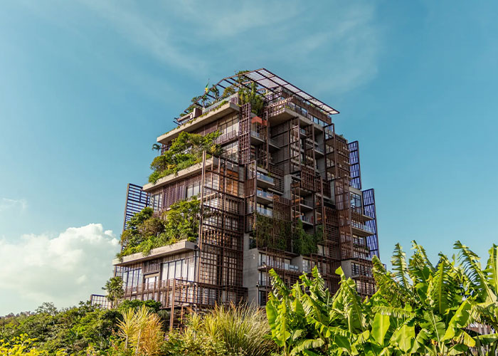 5-star hotel exterior with greenery and modern architecture in Brazil 5-star hotel exterior with greenery and modern architecture in Brazil