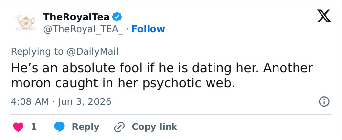 Jennifer Lopez plastic surgery rumors sparked by wardrobe slip at premiere Jennifer Lopez plastic surgery rumors sparked by wardrobe slip at premiere