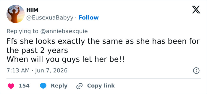 Tweet defending Ariana Grande's appearance over past two years