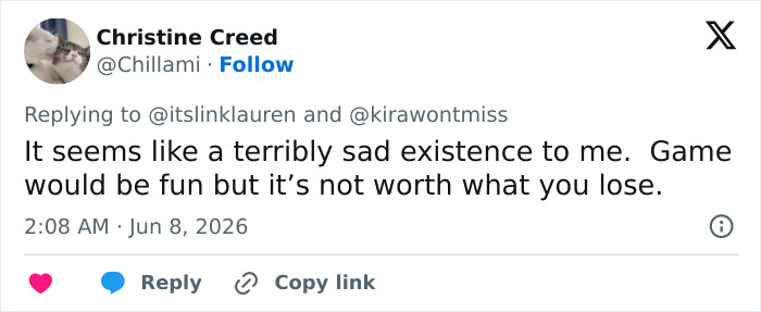 A tweet from Christine Creed discussing the concern about Ariana Grande's viral tour video.