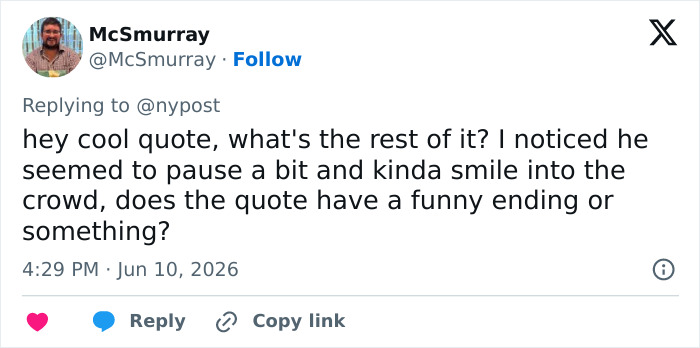 Tweet discussing valedictorian's speech pause and possible funny ending after heckling Tweet discussing valedictorian's speech pause and possible funny ending after heckling