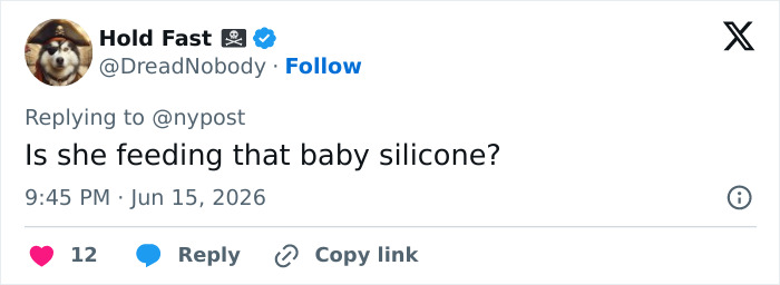 Emily Ratajkowski Faces Backlash Over Essay About Single Motherhood Accompanied By Bizarre Breastfeeding Photo Emily Ratajkowski Faces Backlash Over Essay About Single Motherhood Accompanied By Bizarre Breastfeeding Photo