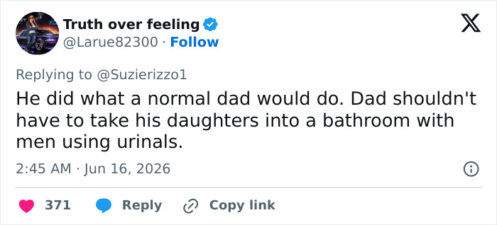Tweet defending dad escorting daughters in bathroom amid male Karen harassment Tweet defending dad escorting daughters in bathroom amid male Karen harassment