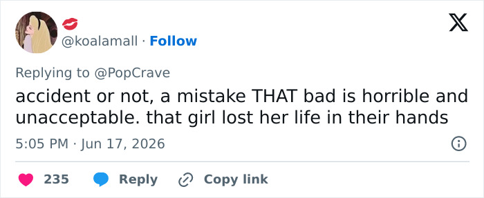 Tweet displaying a comment about the rope jumping tragedy, stating 'a mistake THAT bad is horrible and unacceptable.' Tweet displaying a comment about the rope jumping tragedy, stating 'a mistake THAT bad is horrible and unacceptable.'