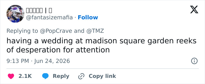 A tweet commenting on Taylor Swift's wedding, suggesting an arena wedding at Madison Square Garden is a bid for attention.