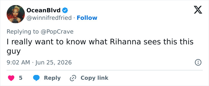 A tweet about Rihanna's partner disrespecting her onstage, questioning what Rihanna sees in him.
